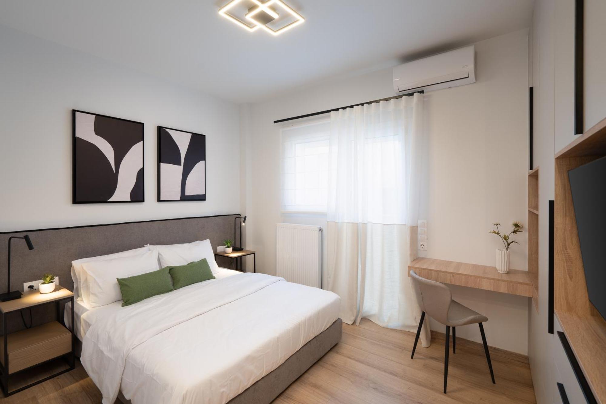 Luxury Apartment Next To The National Museum Афины Экстерьер фото